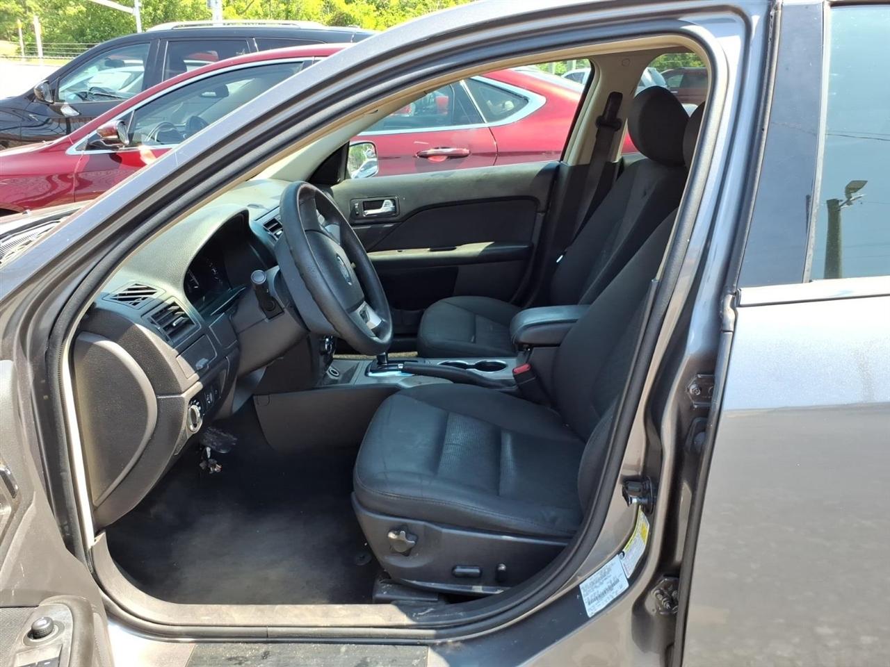 Ford Fusion  2012