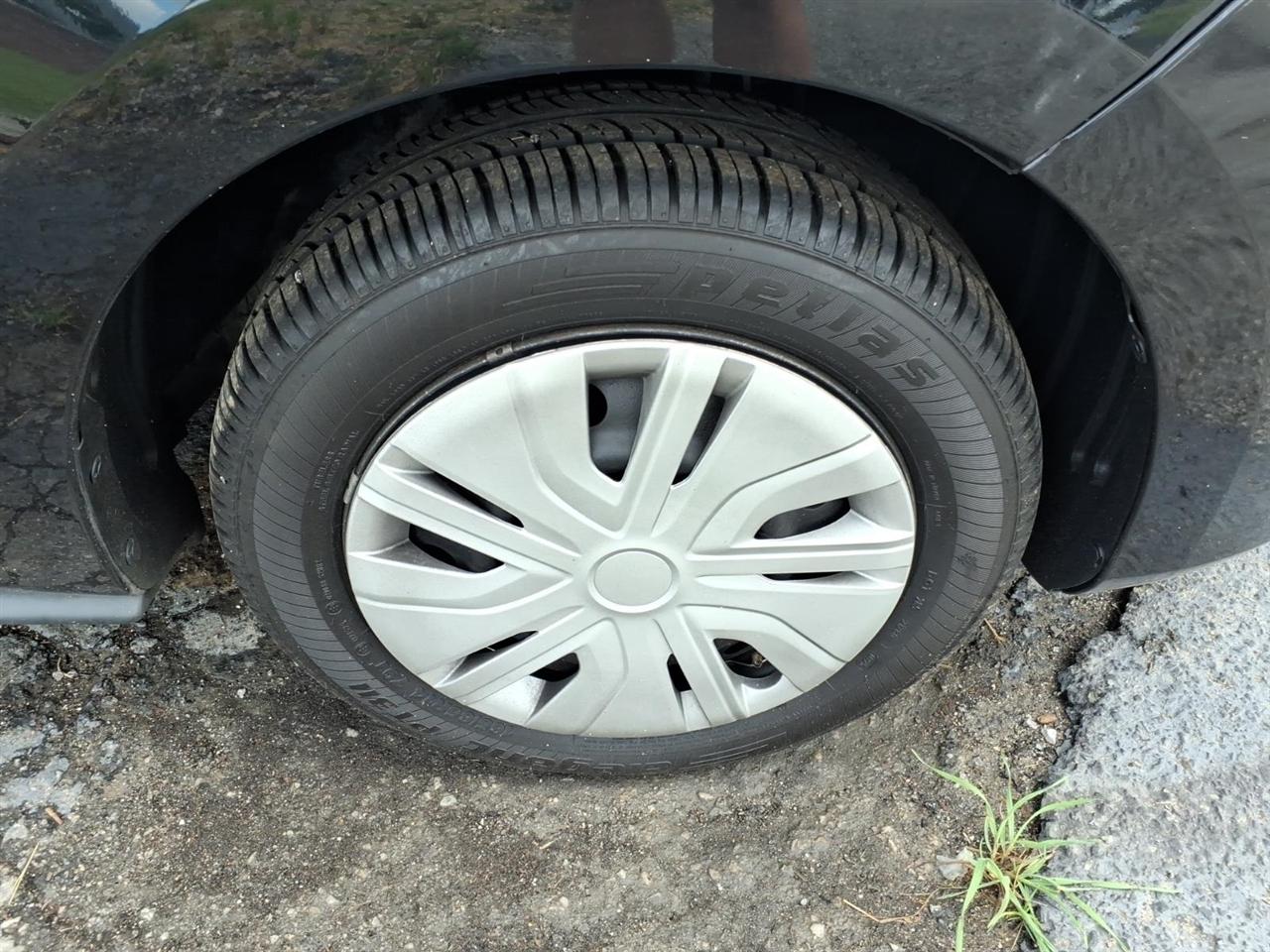 Mitsubishi Mirage G4  2022