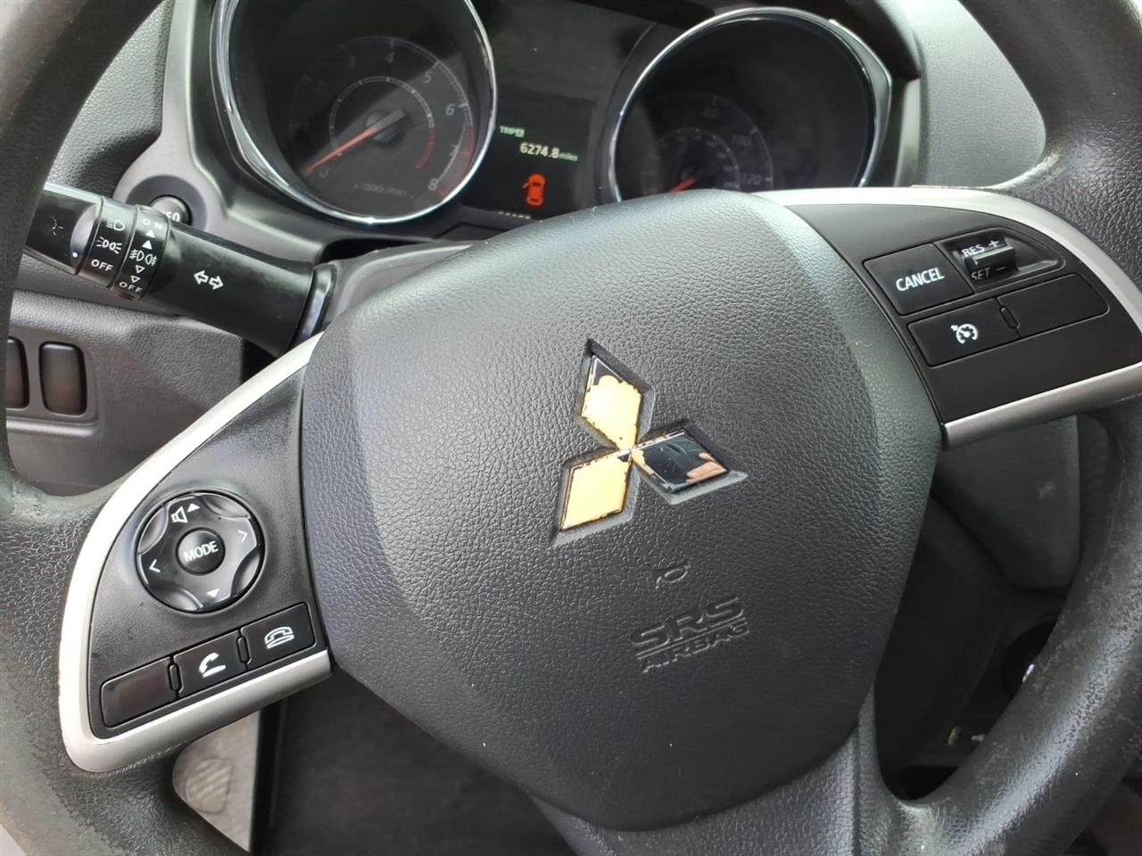 Mitsubishi Outlander Sport  2019