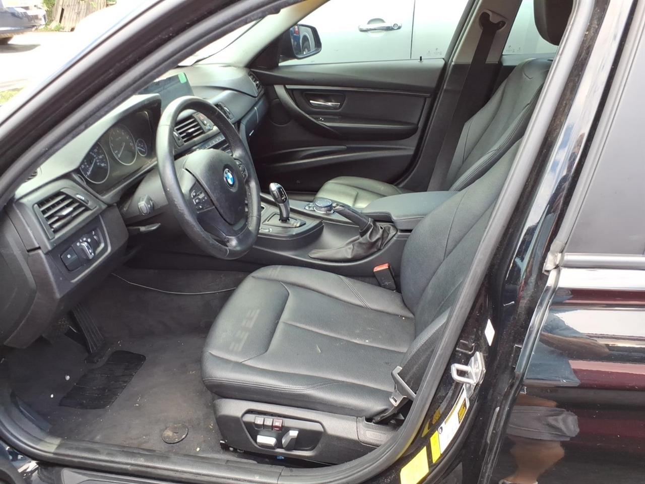 BMW 3 Series  2016