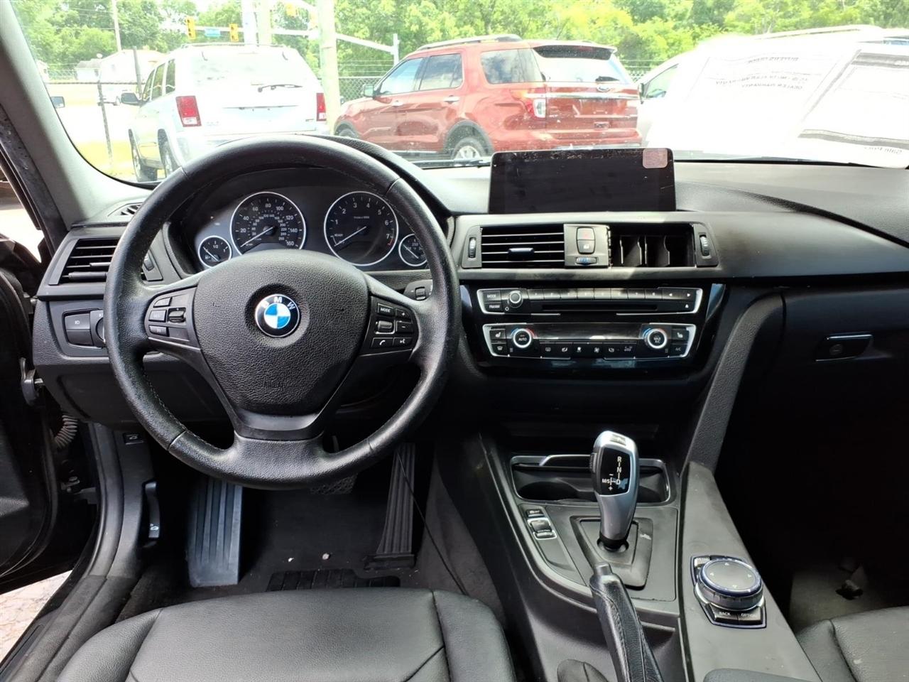 BMW 3 Series  2016