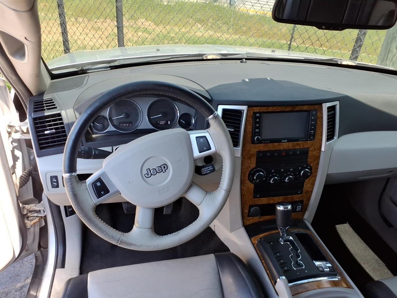 Jeep Grand Cherokee  2008