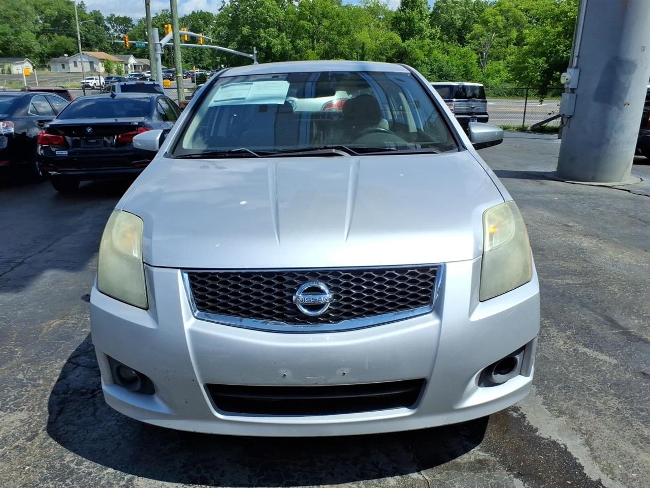 Nissan Sentra  2010