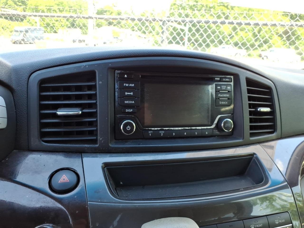 Nissan Quest  2017