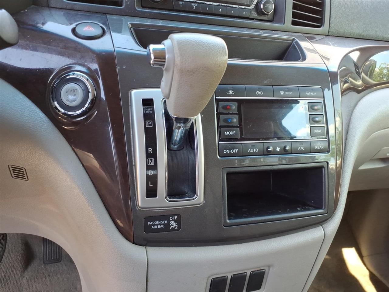 Nissan Quest  2017