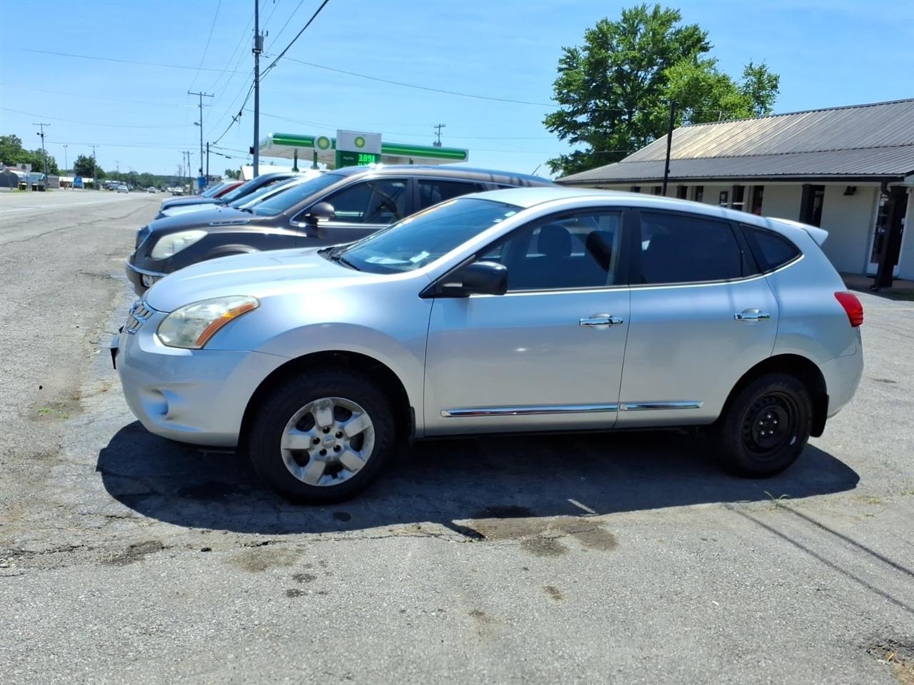 Nissan Rogue  2013