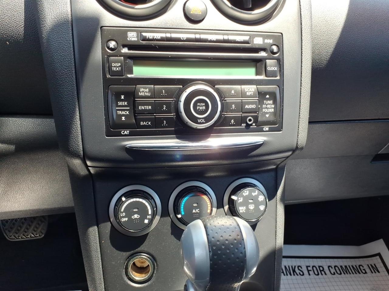 Nissan Rogue  2013