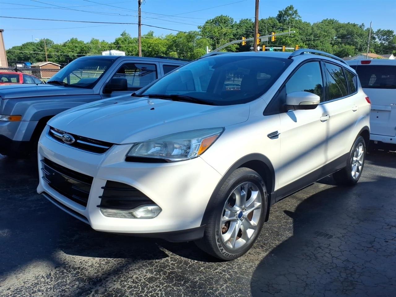 Ford Escape  2014
