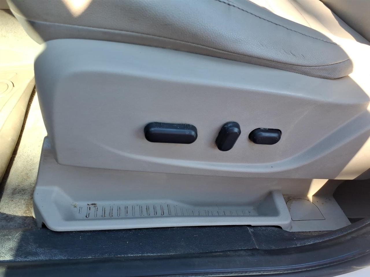 Ford Escape  2014