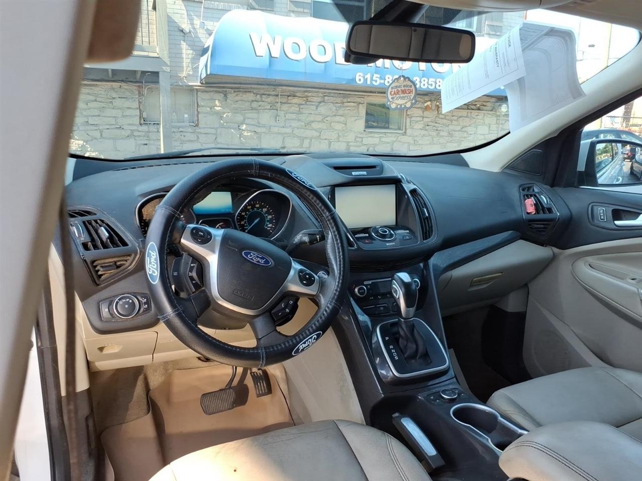 Ford Escape  2014