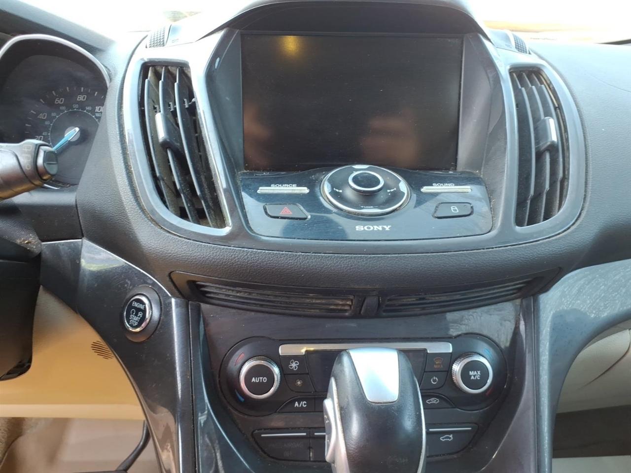 Ford Escape  2014