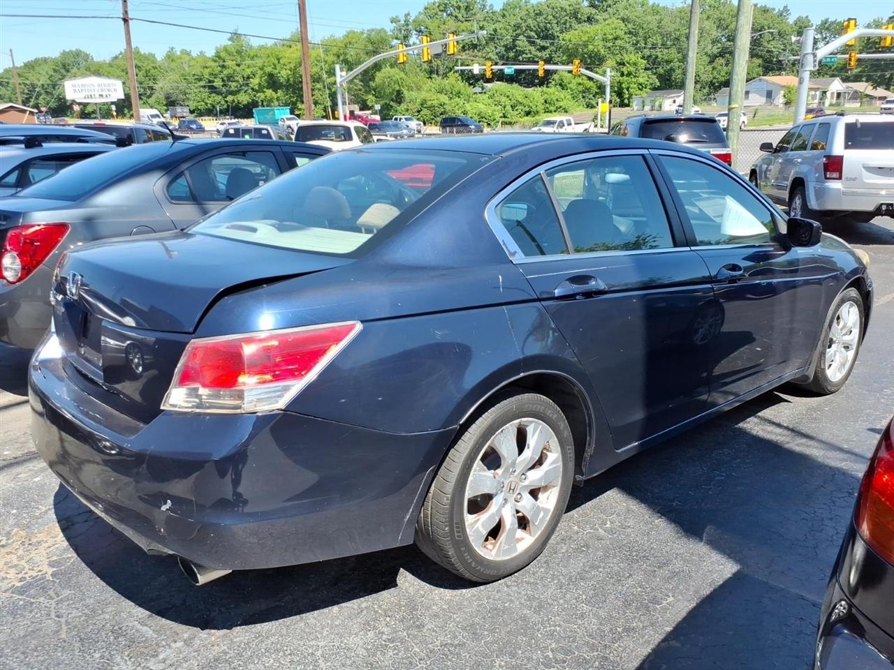 Honda Accord Sdn  2010