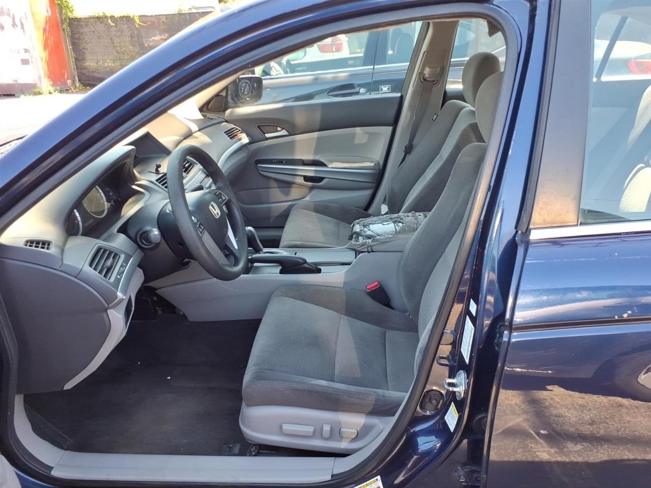 Honda Accord Sdn  2010