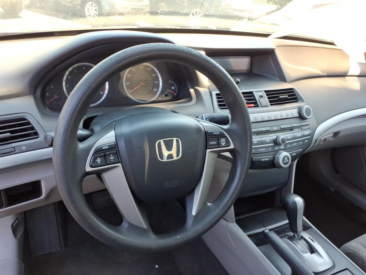 Honda Accord Sdn  2010