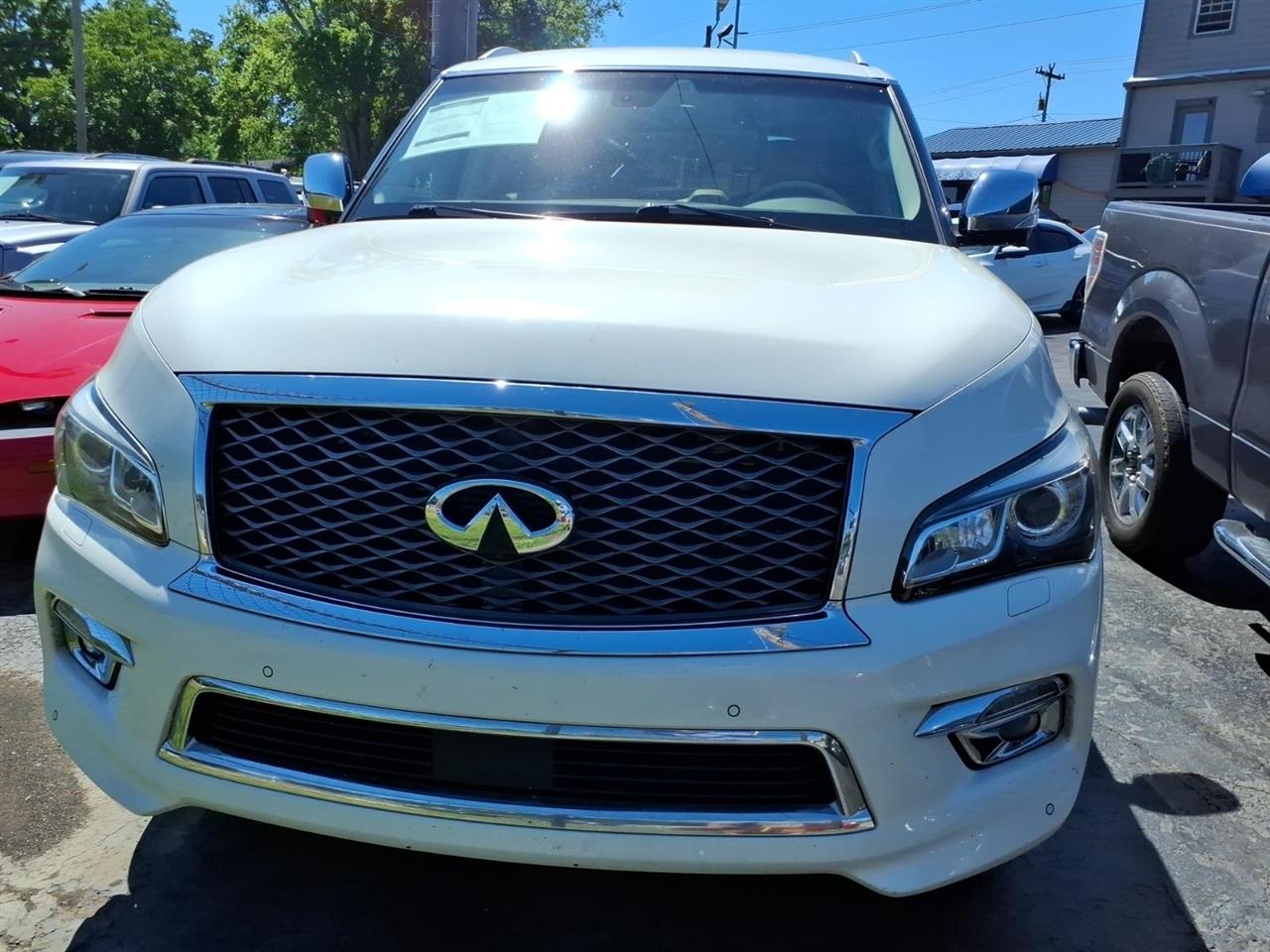 Infiniti QX80  2016
