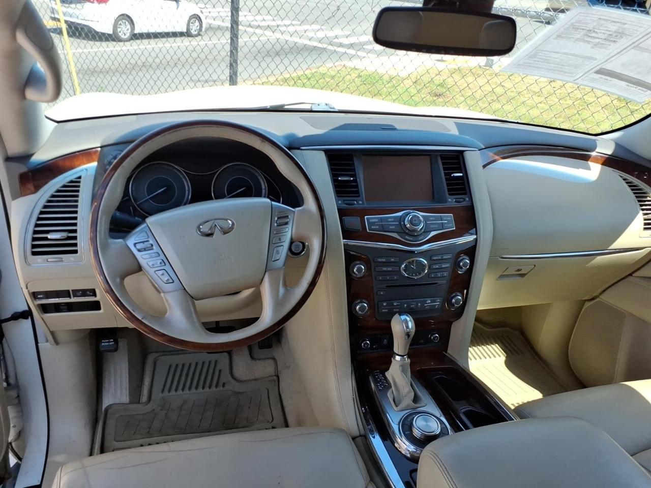 Infiniti QX80  2016