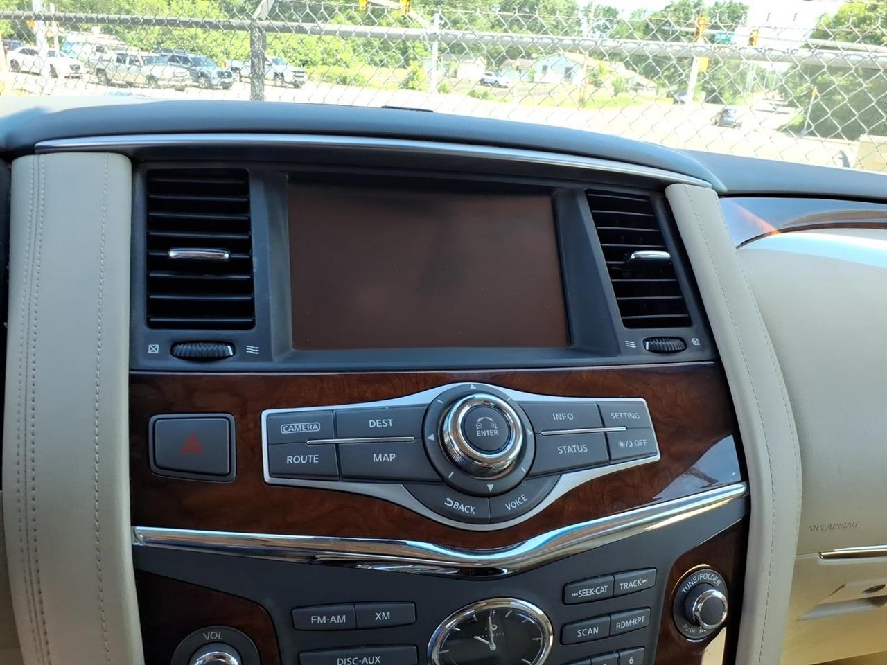 Infiniti QX80  2016