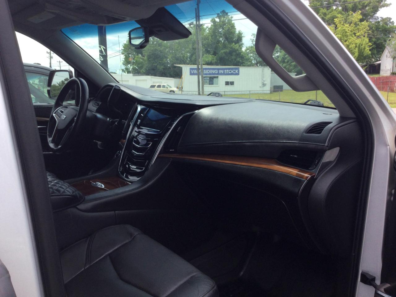 Cadillac Escalade ESV  2016