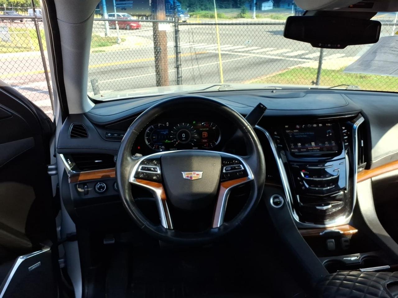 Cadillac Escalade ESV  2016