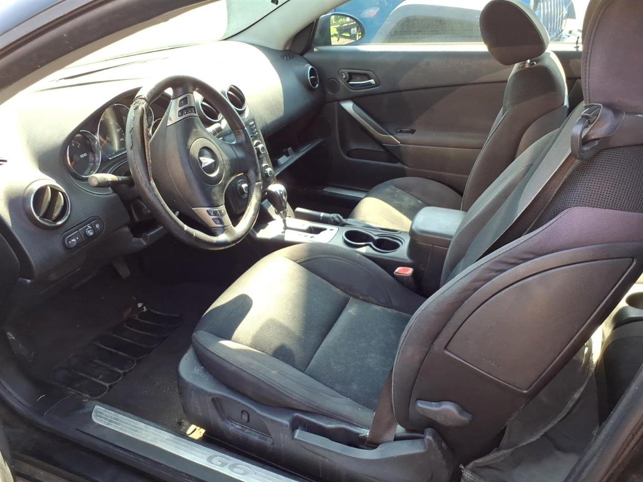 Pontiac G6  2008