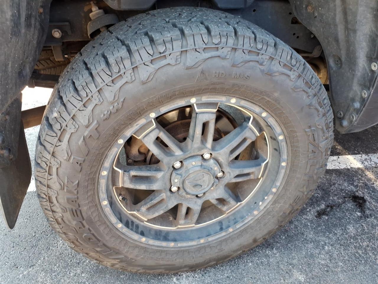 Toyota Tundra 4WD Truck  2015
