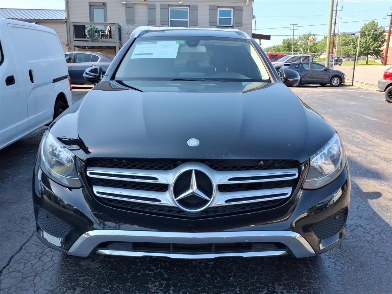 Mercedes-Benz GLC  2017