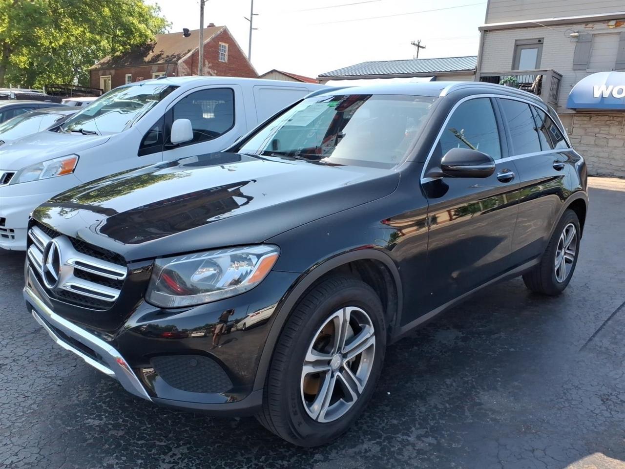Mercedes-Benz GLC  2017