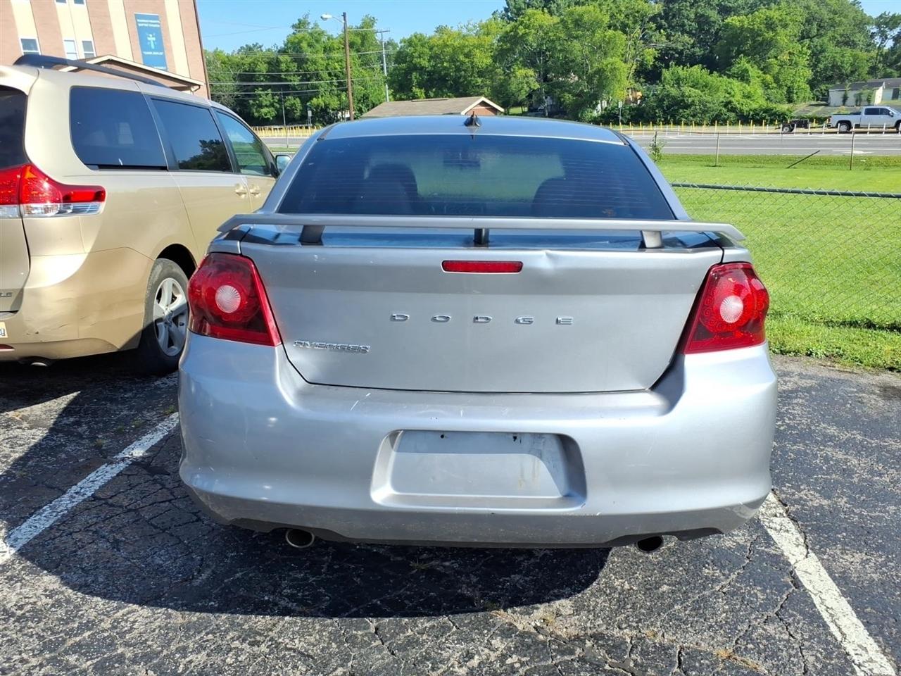 Dodge Avenger  2014
