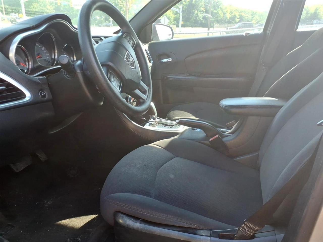 Dodge Avenger  2014