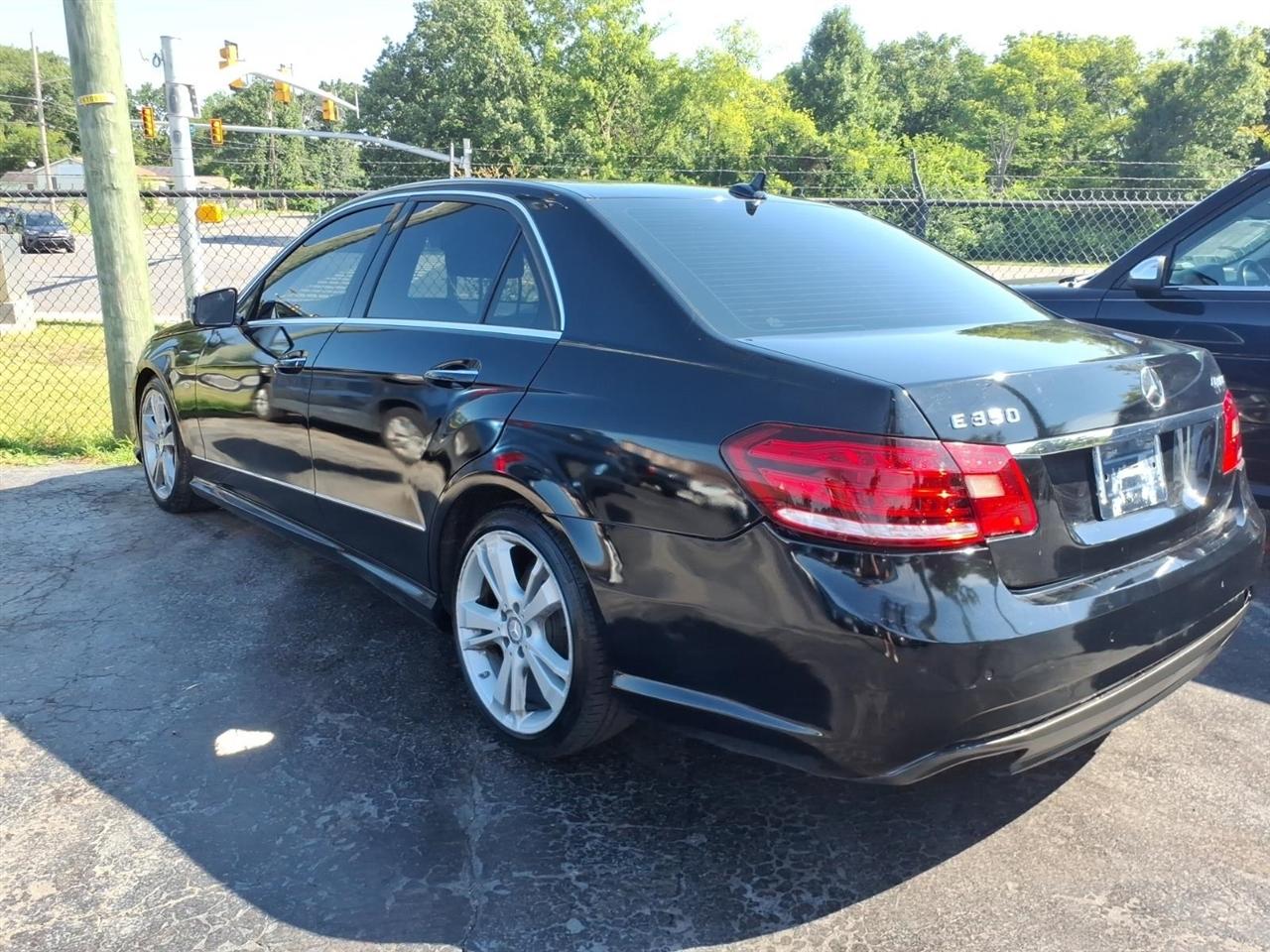 Mercedes-Benz E-Class  2012