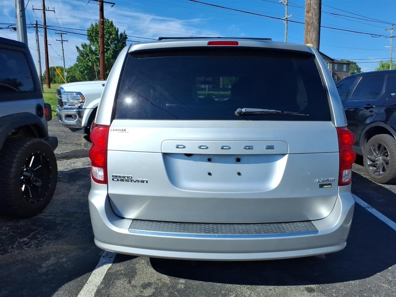 Dodge Grand Caravan  2011