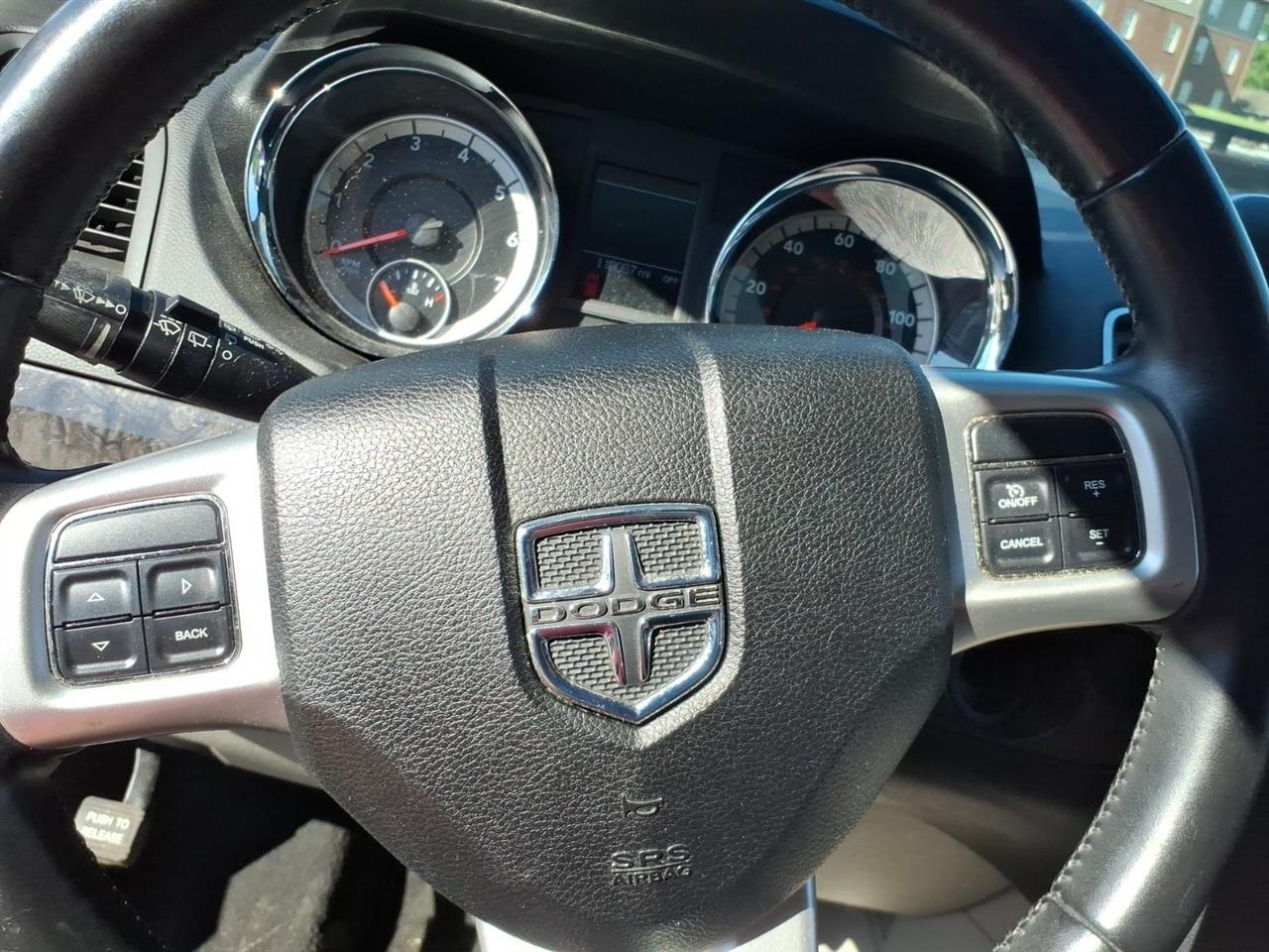 Dodge Grand Caravan  2011