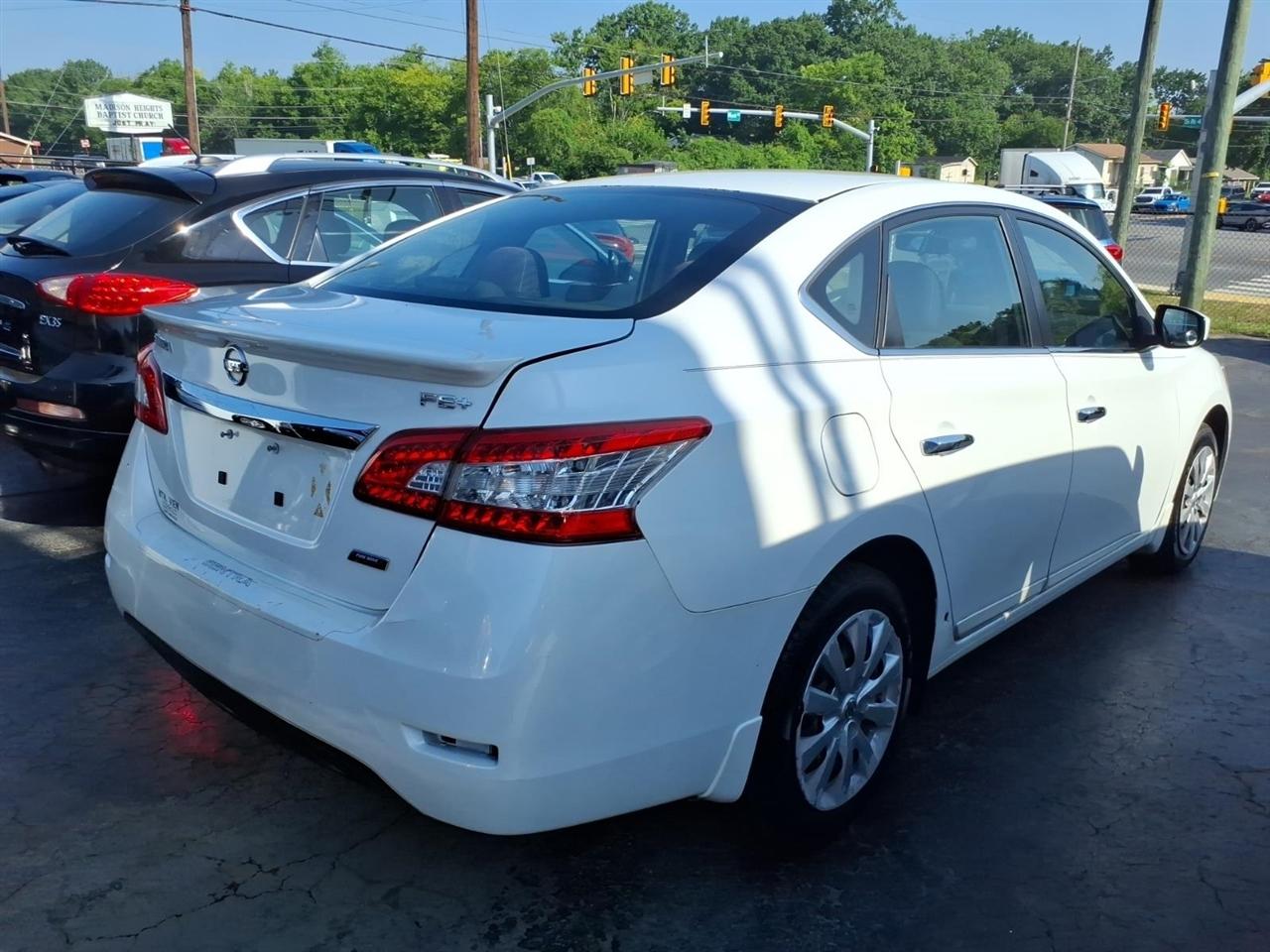 Nissan Sentra  2014