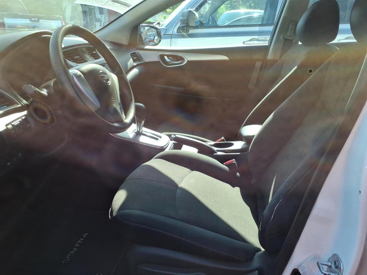 Nissan Sentra  2014