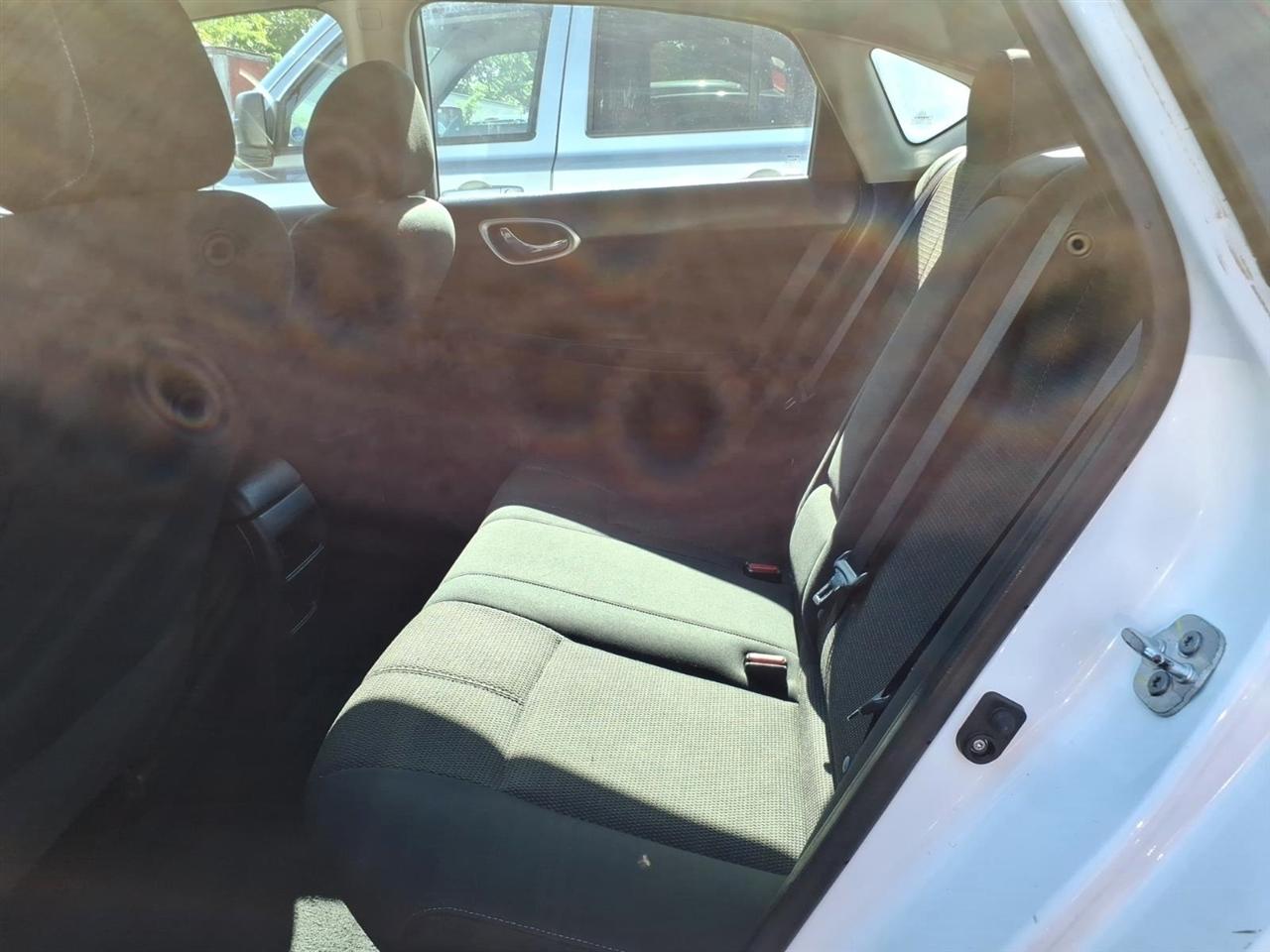 Nissan Sentra  2014