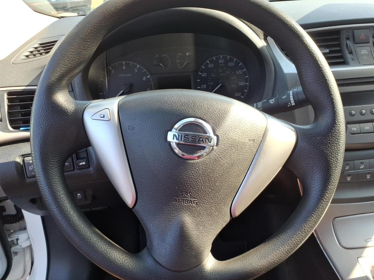 Nissan Sentra  2014