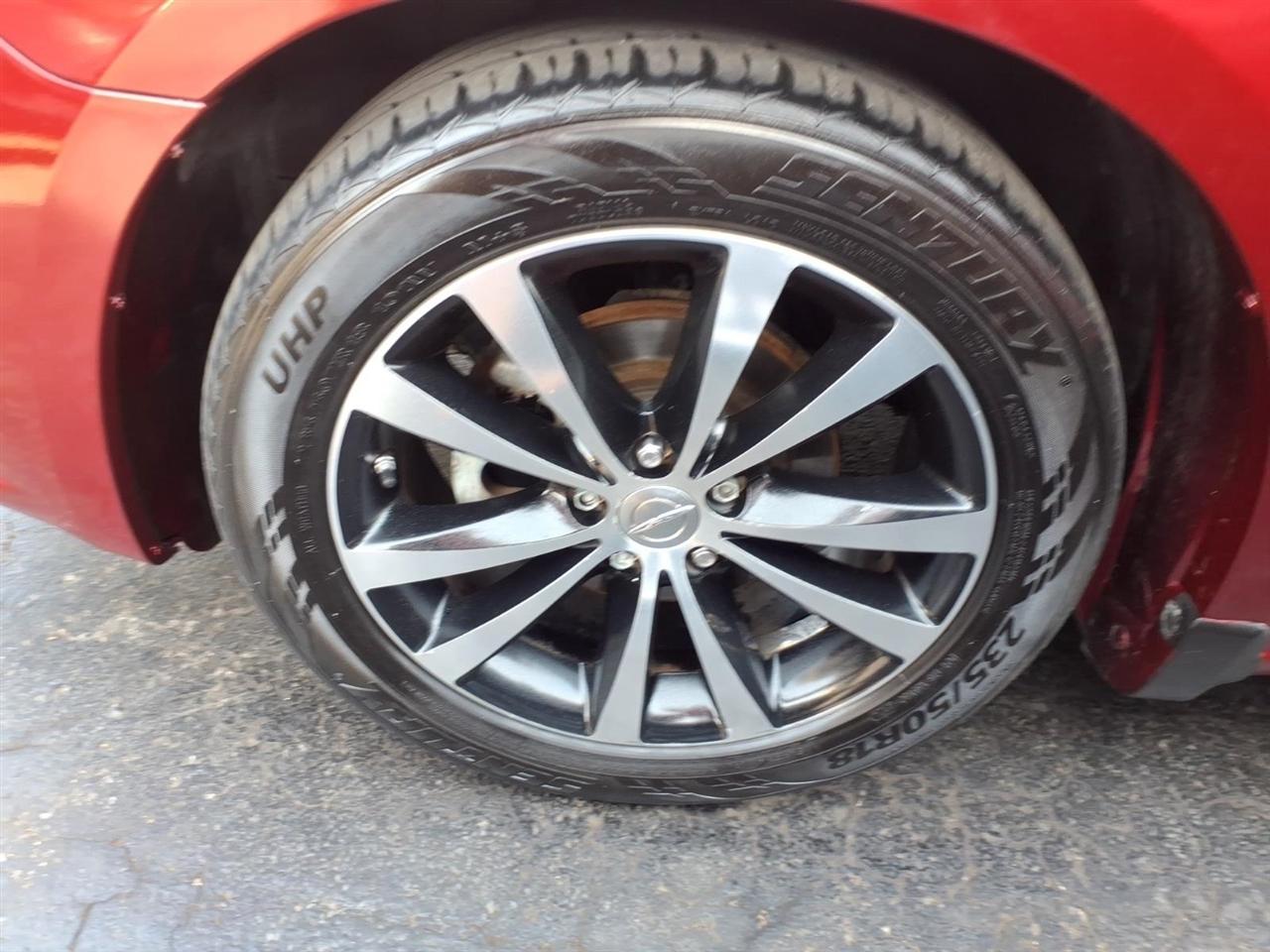 Chrysler 200  2014