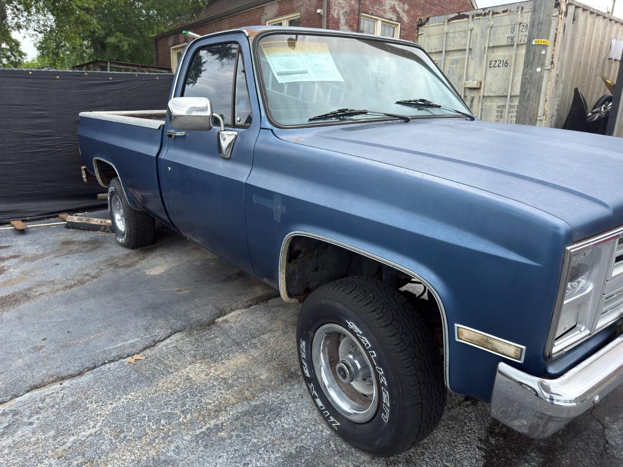 Chevrolet Pickup K10 Stepside 117.5" WB 1985
