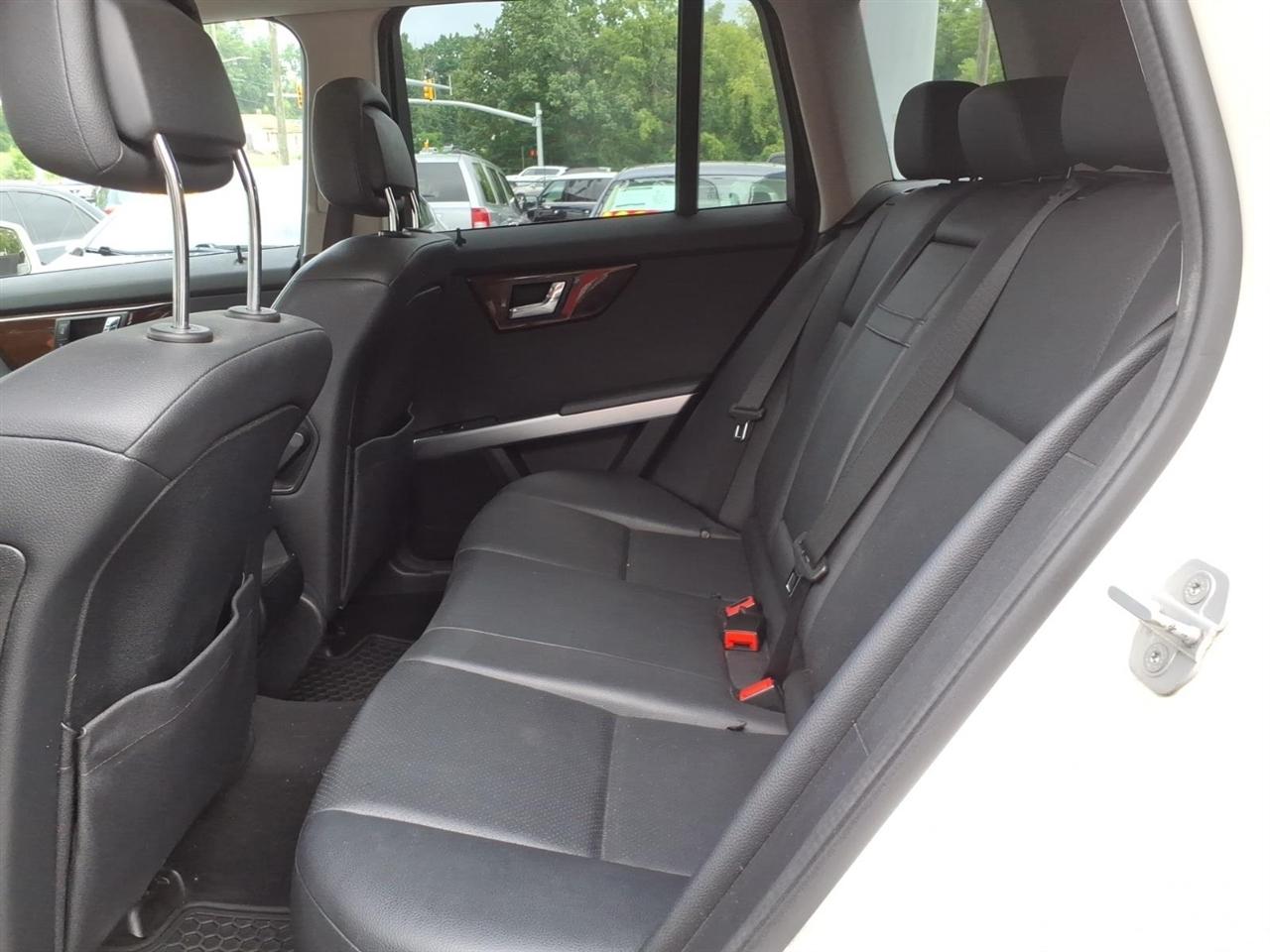 Mercedes-Benz GLK-Class  2010