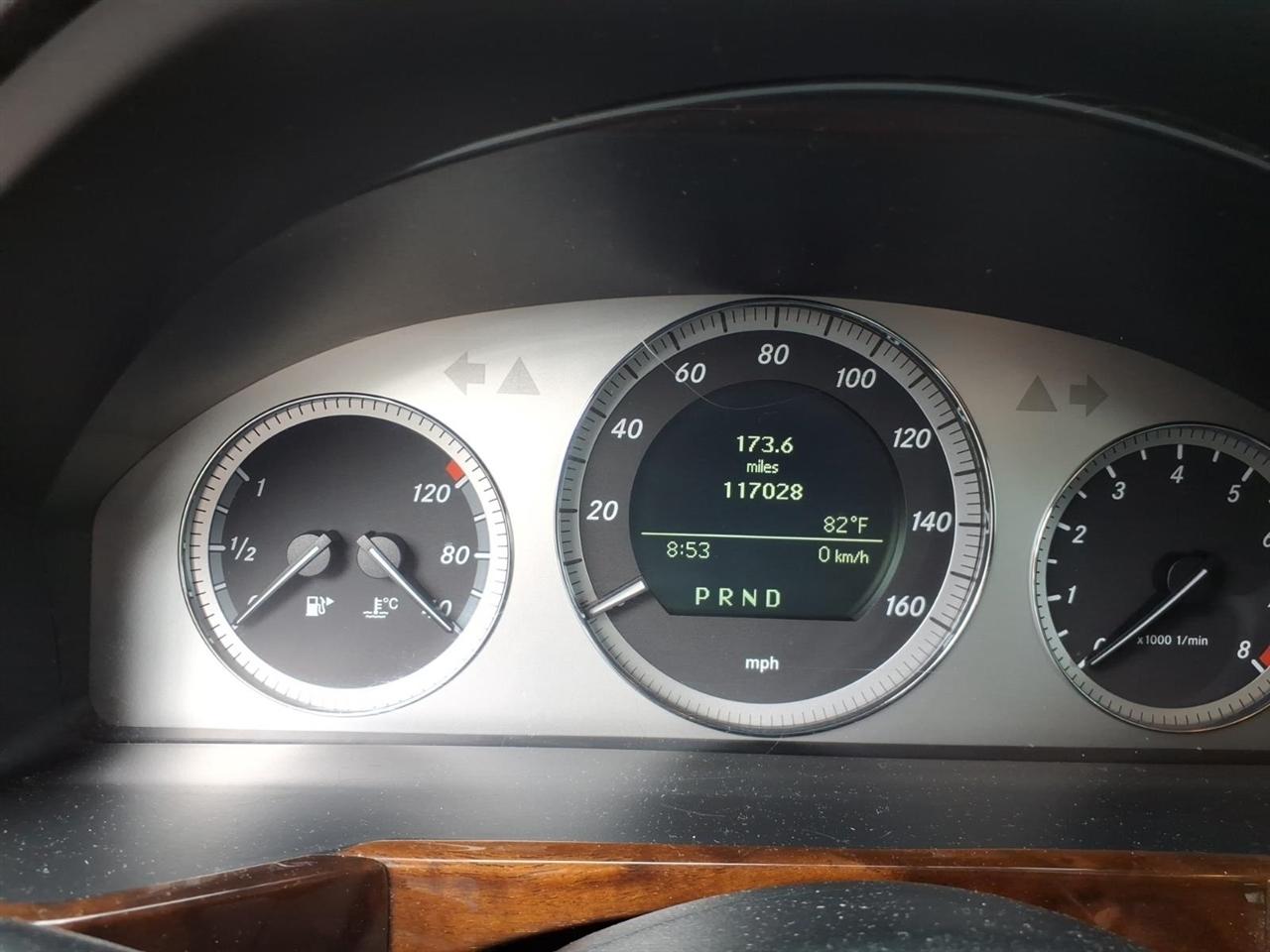 Mercedes-Benz GLK-Class  2010