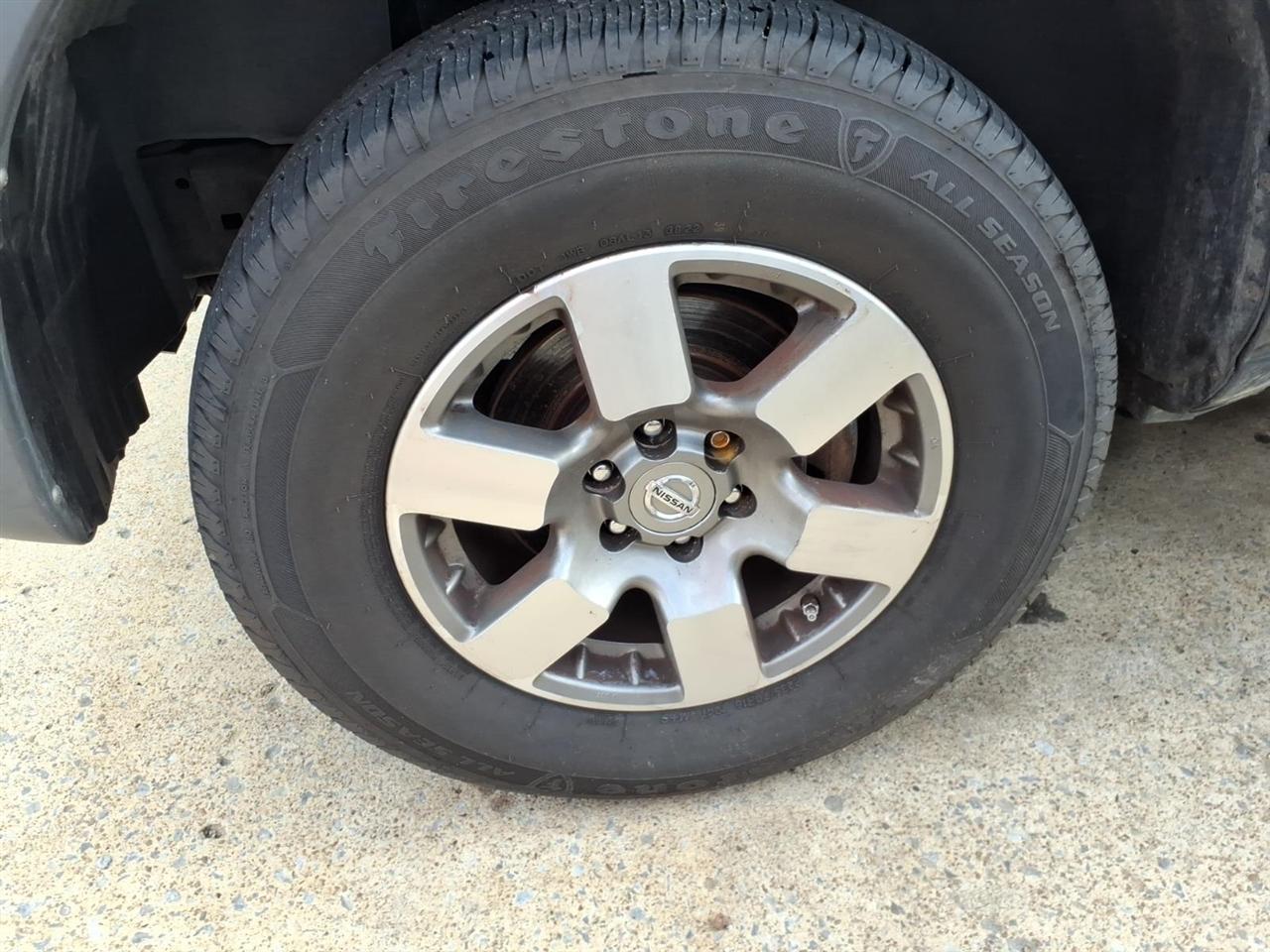 Nissan Xterra  2011