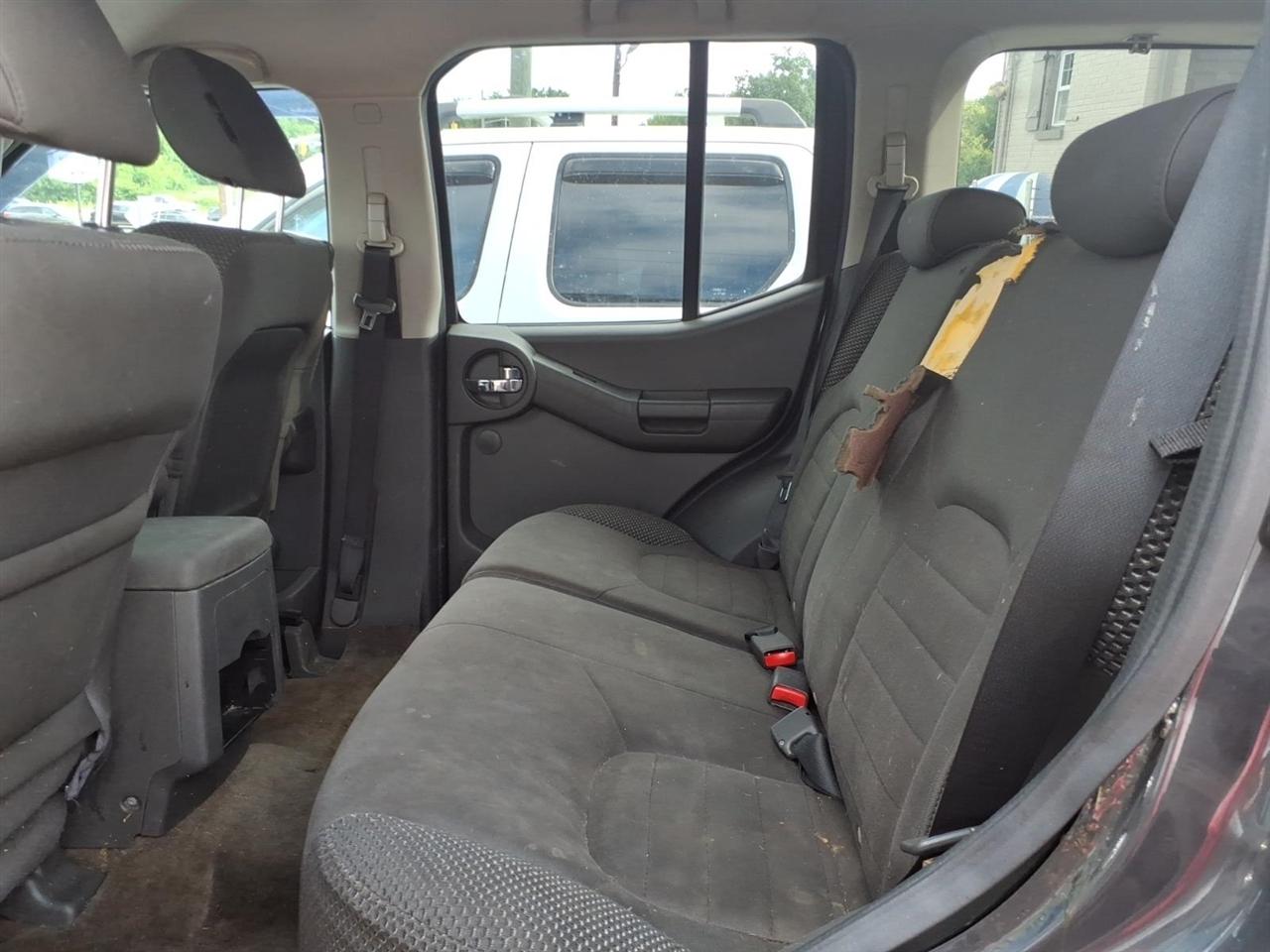 Nissan Xterra  2011