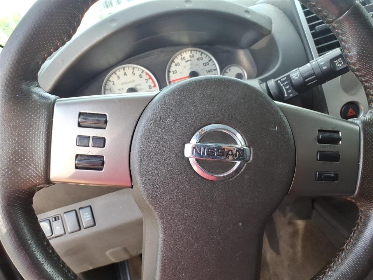 Nissan Xterra  2011