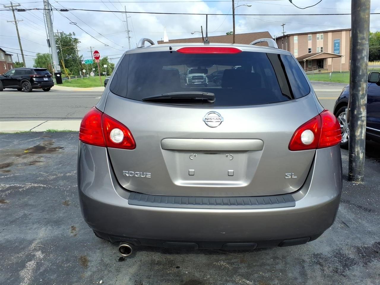 Nissan Rogue  2008