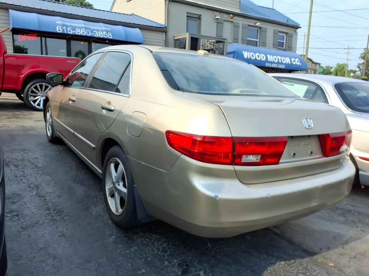 Honda Accord Sdn  2005