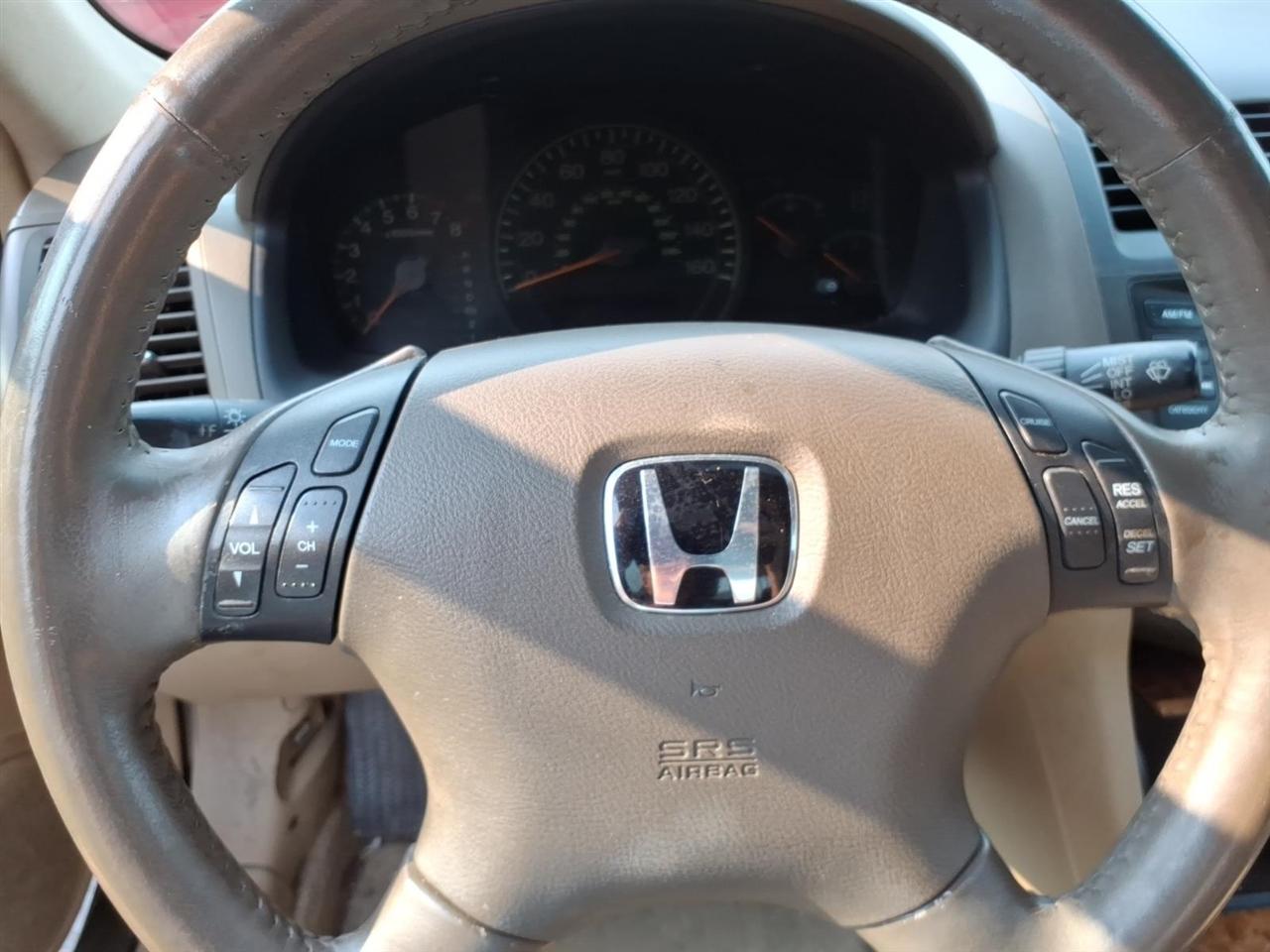 Honda Accord Sdn  2005