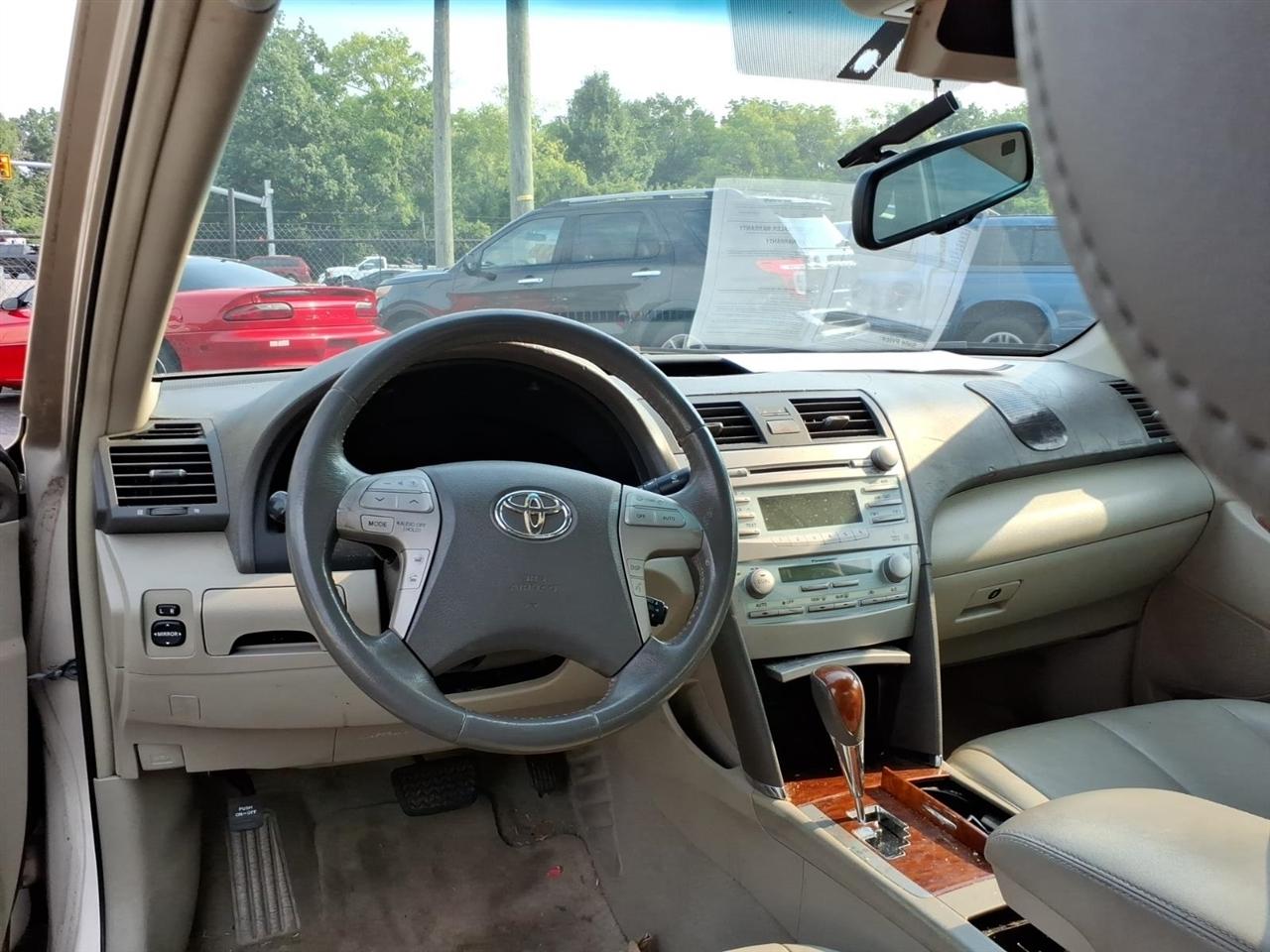 Toyota Camry  2008