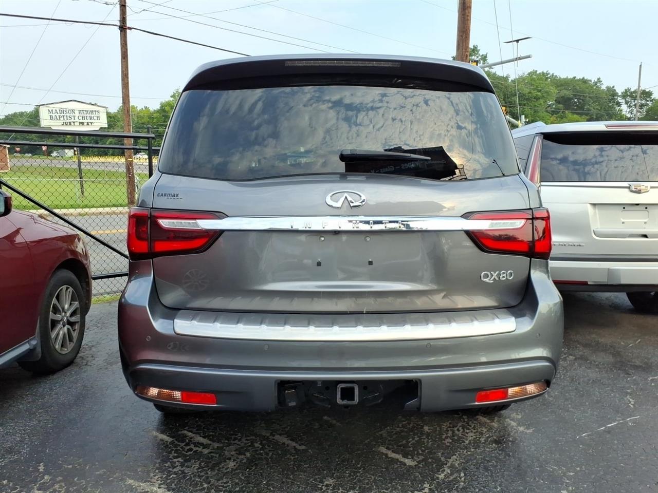 Infiniti QX80  2020