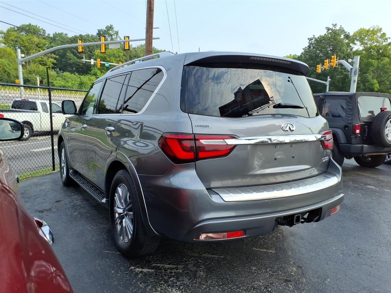 Infiniti QX80  2020