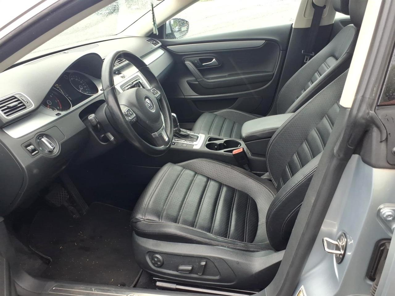 Volkswagen CC  2013
